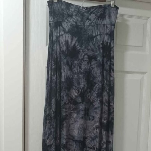 Lock & Love Tie Dye Maxi Skirt, Size Large - Picture 1 of 5